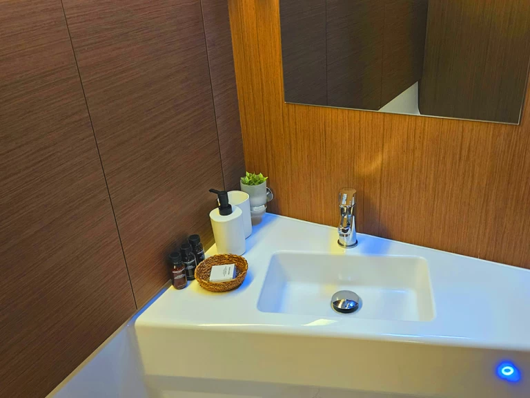 Bootverhuur Fethiye goedkoop Oceanis 40.1