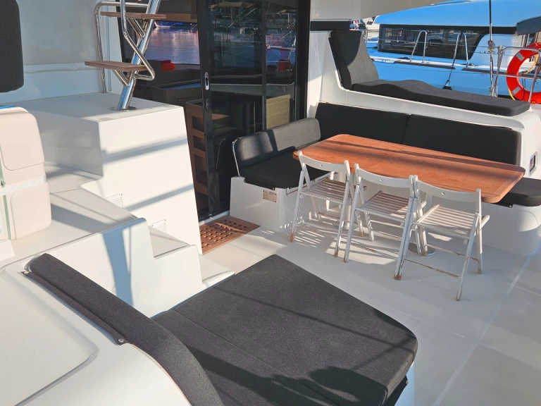 Bootverhuur Lagoon Lagoon 42 in Marmaris via SamBoat