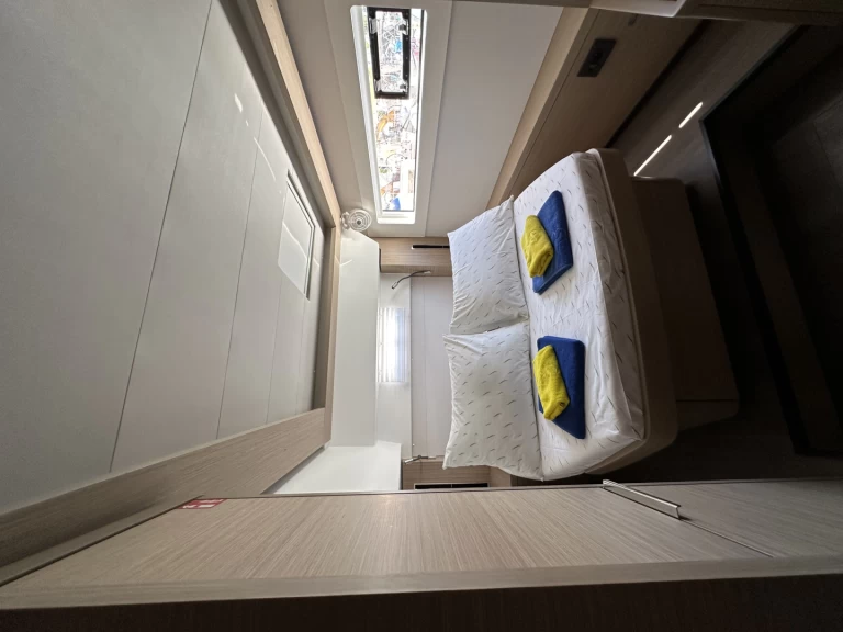 Bootverhuur Trogir goedkoop Lagoon 46