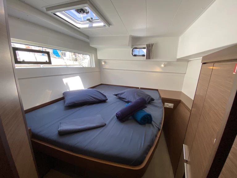 Bootverhuur Ibiza Town goedkoop Lagoon 40