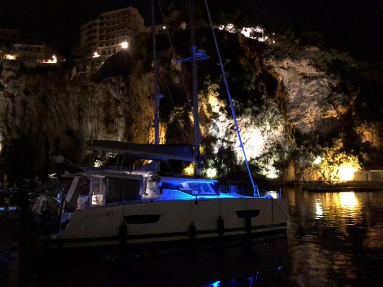 Jachthuur in Ibiza Town - Fountaine Pajot Lucia 40 via SamBoat
