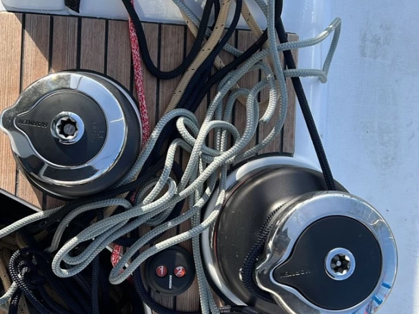 Zeilboot te huur in Cugnana Verde voor de beste prijs