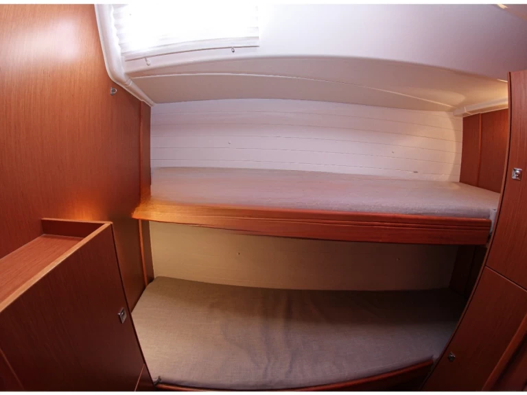 Bootverhuur Bavaria Cruiser 51 in Olbia via SamBoat