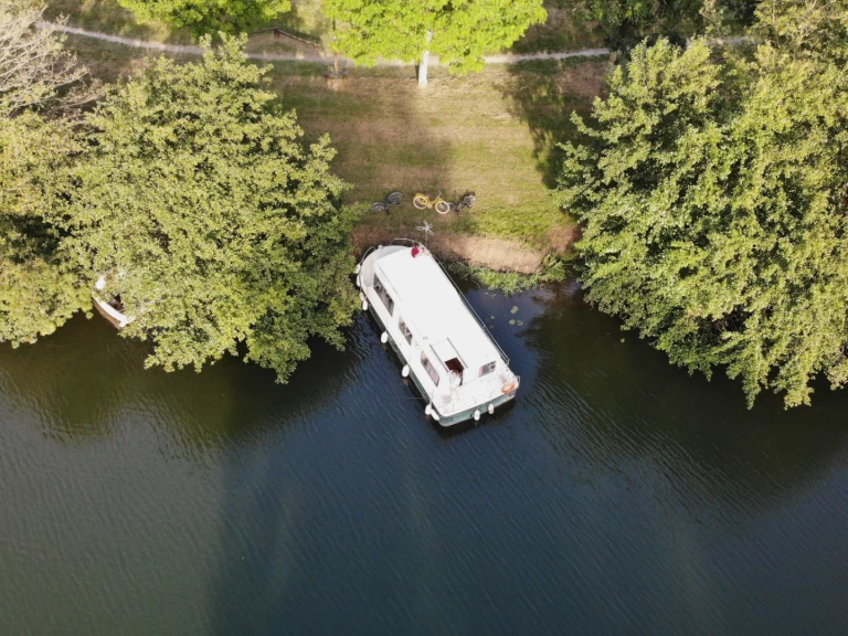 Huur Woonboot met of zonder schipper Jeanneau in Grez-Neuville