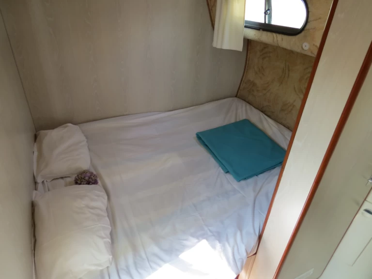 Bootverhuur Nicols Yacht Confort Family 4-8 p. in Sablé-sur-Sarthe via SamBoat