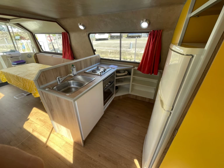 Nicols Yacht Classic Groupe 6-11 p. te huur van particulier of professional in Sablé-sur-Sarthe