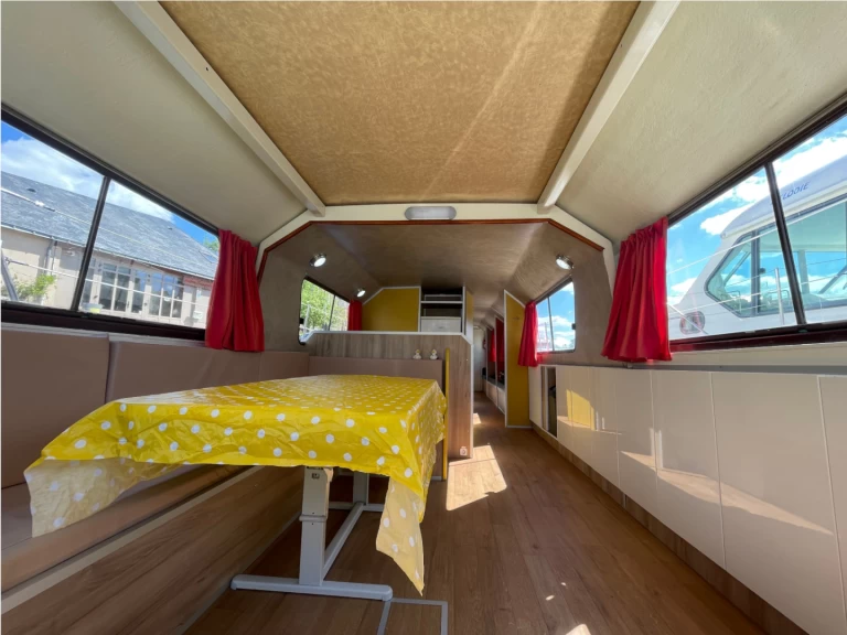 Jachthuur in Sablé-sur-Sarthe - Nicols Yacht Classic Groupe 6-11 p. via SamBoat