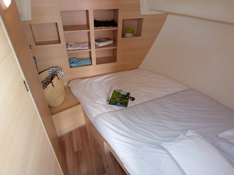 Verhuur Motorboot Nicols Yacht met vaarbewijs