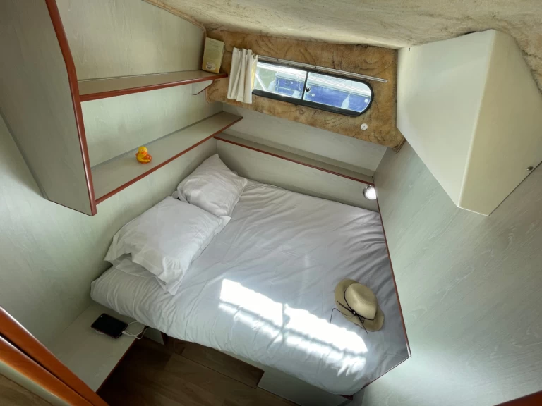 Huur een Nicols Yacht Confort Family 6-10 p. in Grez-Neuville