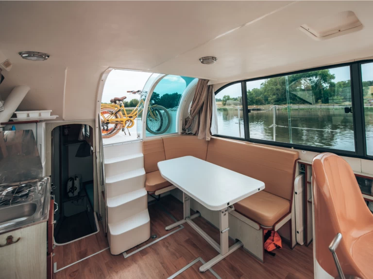 Huur een Nicols Yacht Confort Family 4-7 p. in Sablé-sur-Sarthe