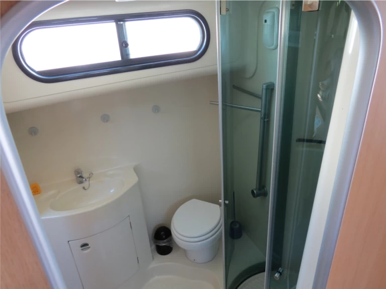 Jachthuur in Grez-Neuville - Nicols Yacht Premium Groupe 8-10 p. via SamBoat