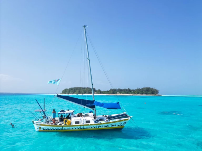 Custom Made Custom made te huur van particulier of professional in Kendwa