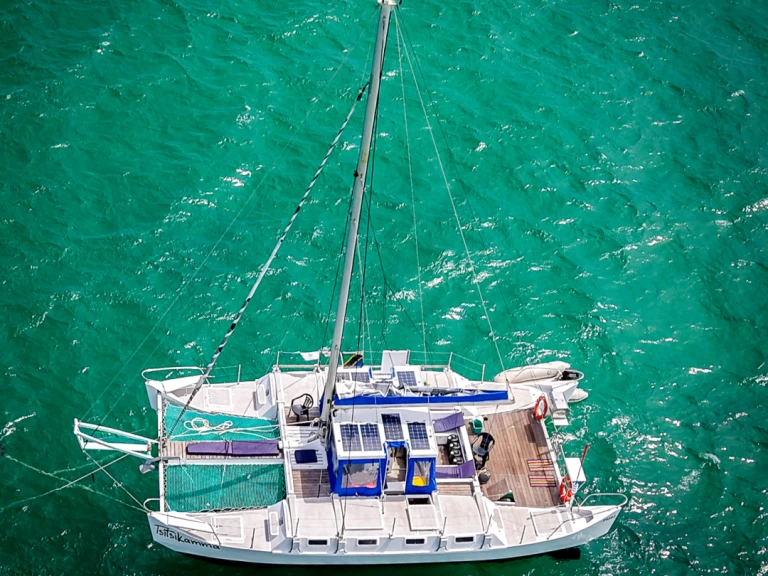 Verhuur Catamaran Custom Made met vaarbewijs