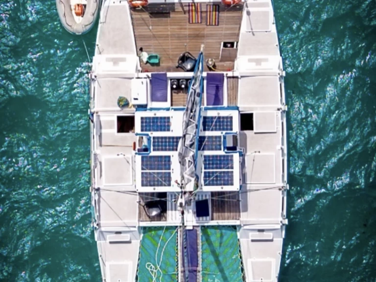 Verhuur Catamaran Custom Made met vaarbewijs