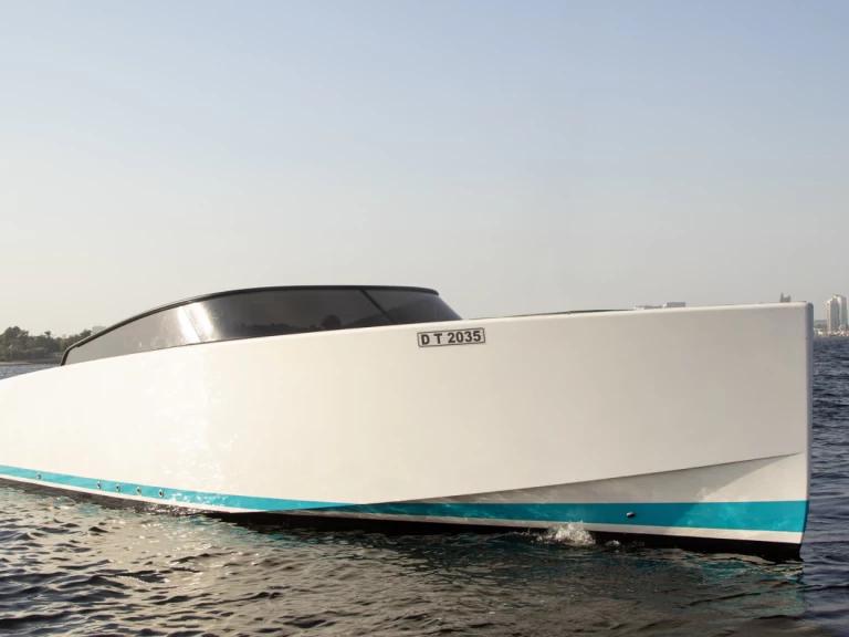Huur een VanDutch VanDutch 40 in Dubai Marina