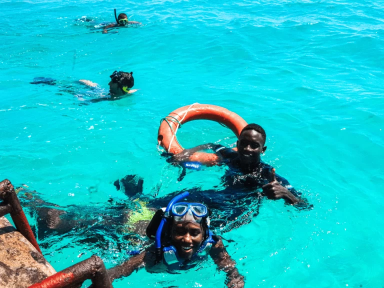 Huur een Custom Made Custom made in Kendwa