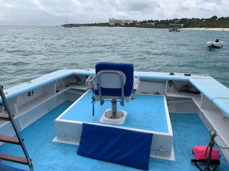 Huur een Custom Made Custom made in Kendwa