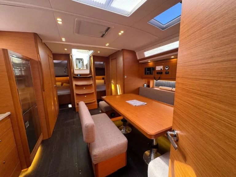 Dufour Dufour 470 te huur van particulier of professional in Procida