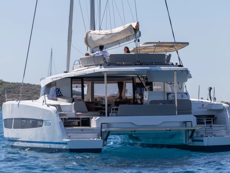 Bootverhuur Portimão goedkoop FP 44