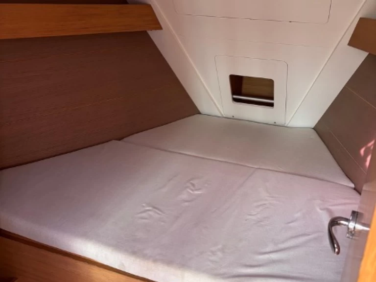 Dufour Dufour 310 Grand Large te huur van particulier of professional in Palermo