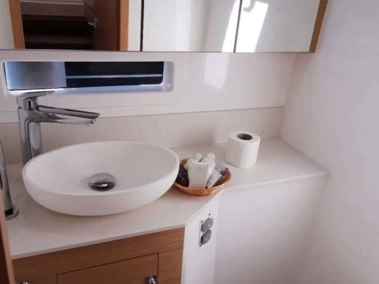 Bootverhuur Palermo goedkoop Dufour 48 CAT