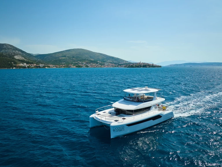 Leopard Catamarans / Robertson & Caine Leopard 53 - OW te huur van particulier of professional in Seget Donji