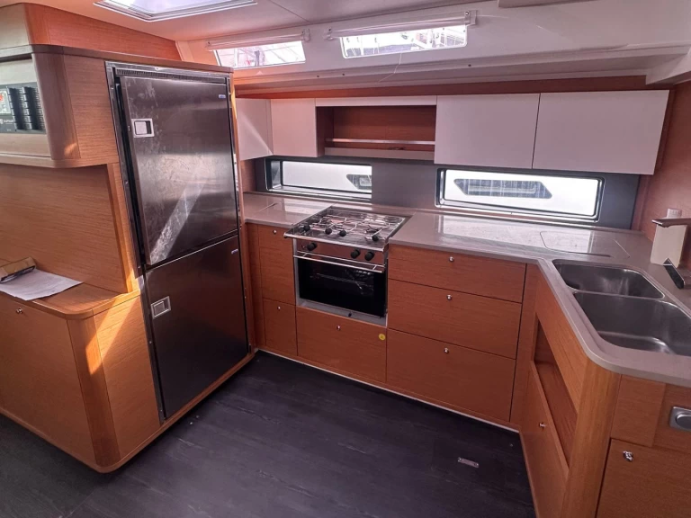 Huur een Dufour Dufour 48 in Palermo