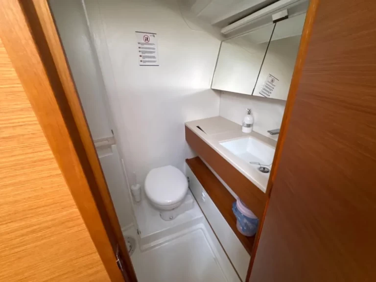 Bootverhuur Procida goedkoop Dufour 41