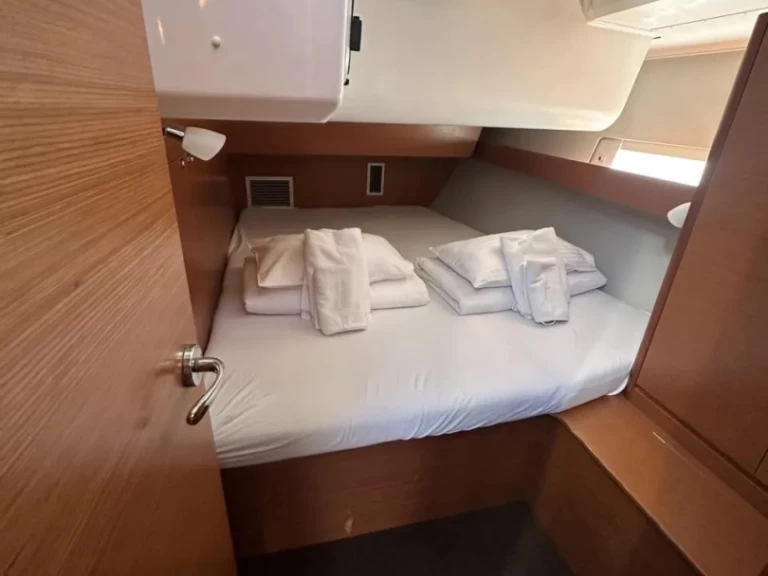 Bootverhuur Saltsjö-duvnäs goedkoop Dufour 460 Grand Large