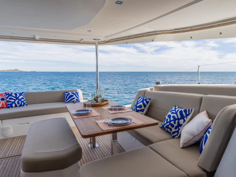 Jachthuur in Portimão - Fountaine Pajot FP 44 via SamBoat
