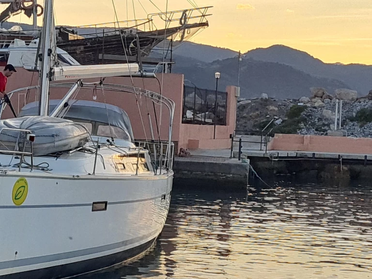 Bootverhuur Bavaria Cruiser 51 in Furnari via SamBoat