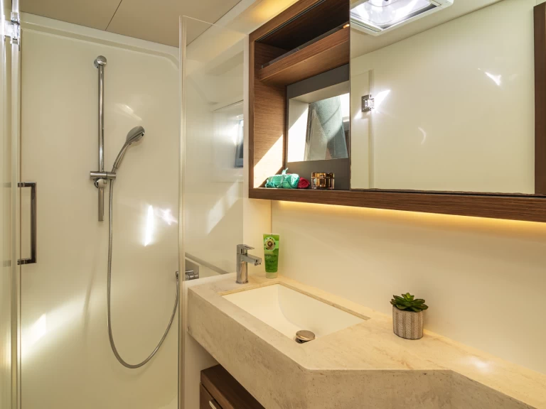 Verhuur Catamaran in Álimos - Lagoon Lagoon 50