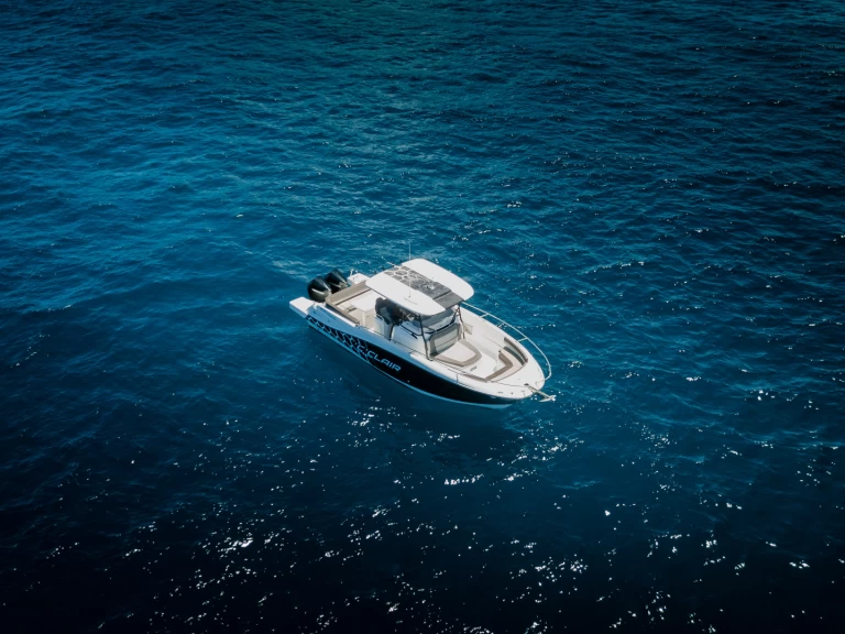 Verhuur Motorboot Jeanneau met vaarbewijs