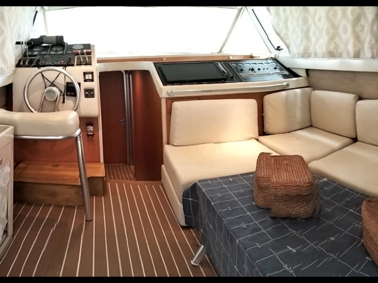 Verhuur Motorboot Mochi Craft met vaarbewijs