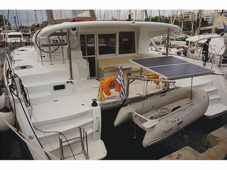 Verhuur Catamaran in Gouviá - Lagoon Lagoon 400 S2[G]