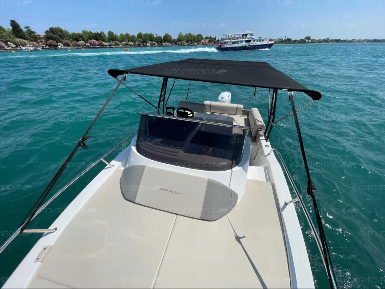 Huur Motorboot met of zonder schipper Mingolla in Sirmione