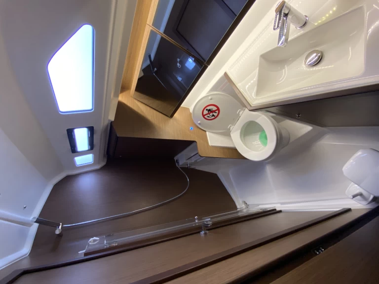 Verhuur Zeilboot Bénéteau met vaarbewijs