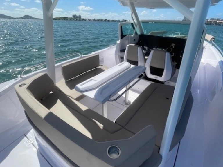 Jachthuur in Marigot - Axopar 29 Sun Top via SamBoat