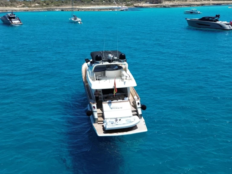 Jachthuur in Ibiza Town - Astondoa 80 via SamBoat