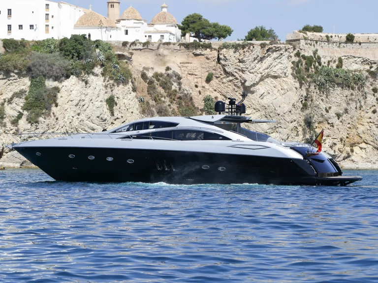 Jachthuur in Ibiza Town - Sunseeker Predator 82 via SamBoat