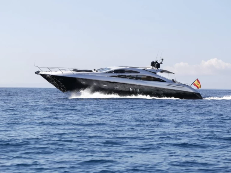 Huur een Sunseeker Predator 82 in Ibiza Town