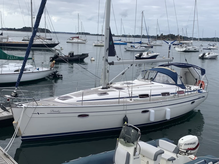 Huur een Bavaria Bavaria 39 Cruiser in Locmiquélic