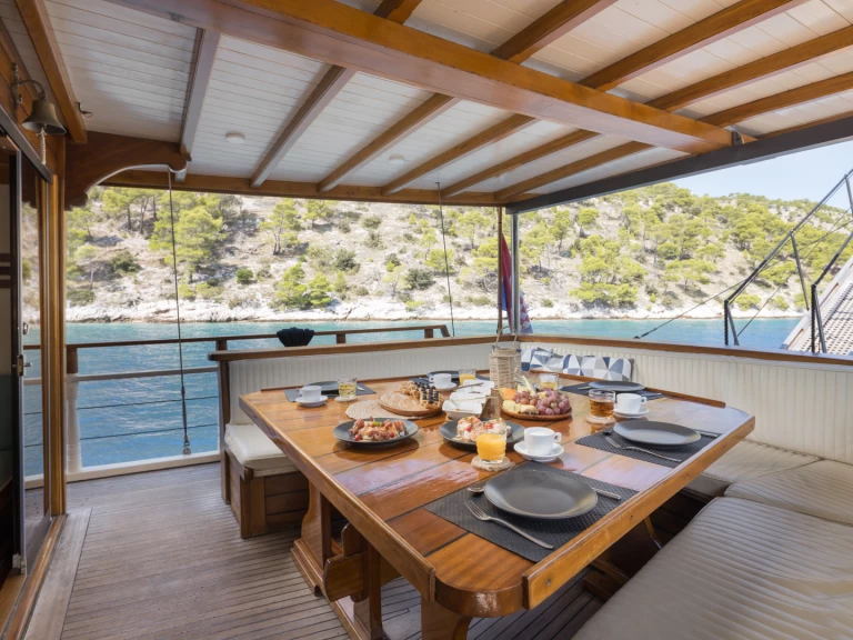 Jachthuur in Split -  Gulet via SamBoat