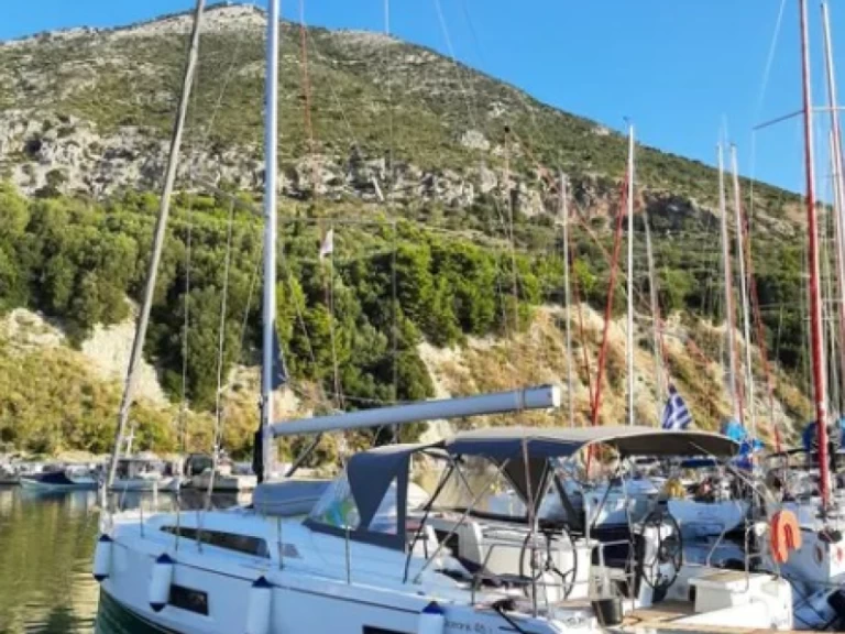 Verhuur Zeilboot Bénéteau met vaarbewijs