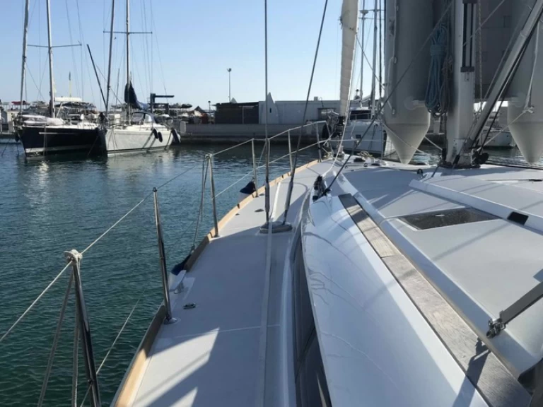 Jeanneau Sun Odyssey 519 te huur van particulier of professional in Mykonos (Island)