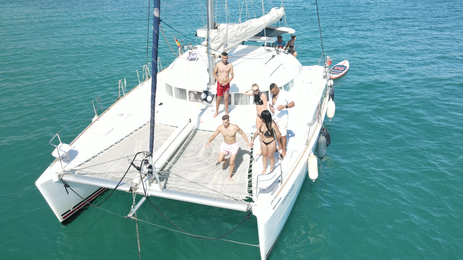 Verhuur Catamaran Lagoon met vaarbewijs