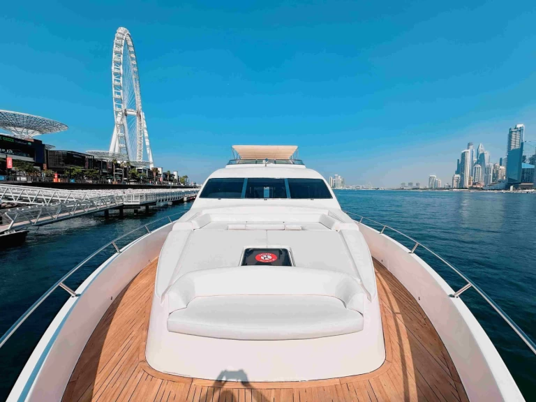 Verhuur Jacht in Dubai Marina - Majesty Yachts 92