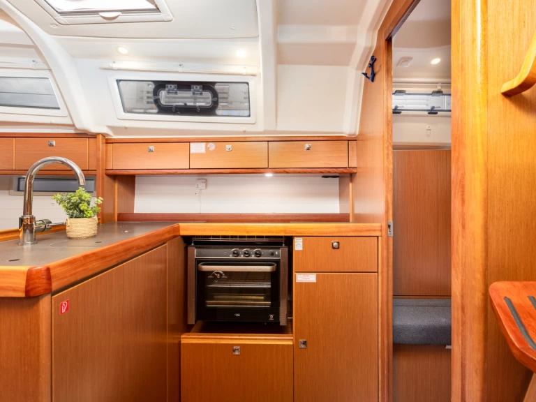 Verhuur Zeilboot Bavaria met vaarbewijs