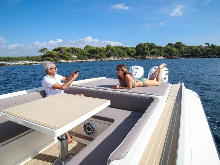 Huur RIB met of zonder schipper Capelli in Marine de Sant'Ambrogio