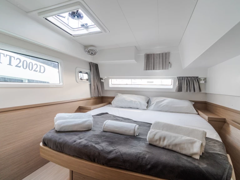 Huur Catamaran met of zonder schipper Lagoon in Castellammare del Golfo